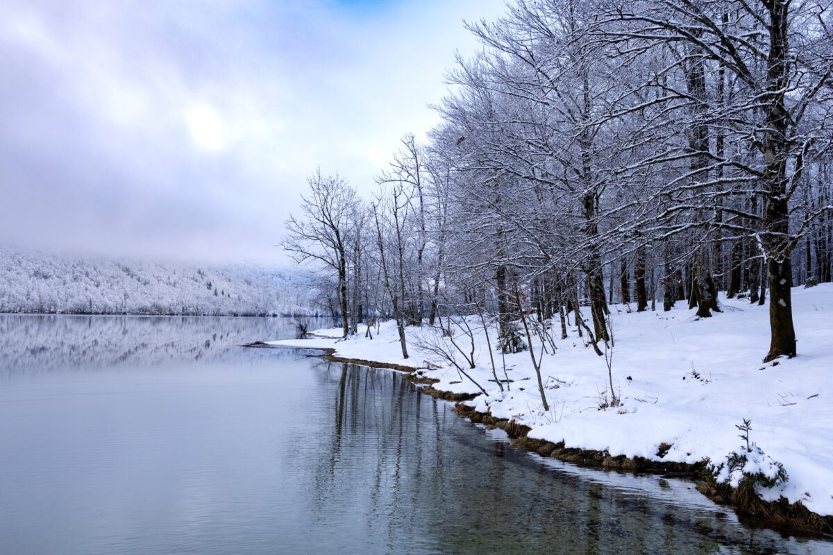 How cold North Country winters can affect hearing aid performance